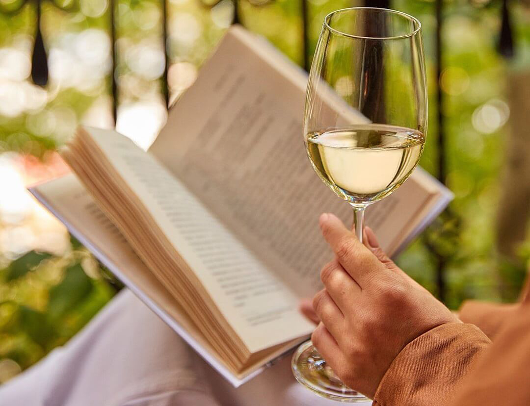 Вино біле 10 літрів Белое Вино