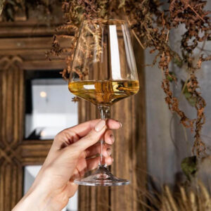 Вміст цукру у вині 4.0% мас